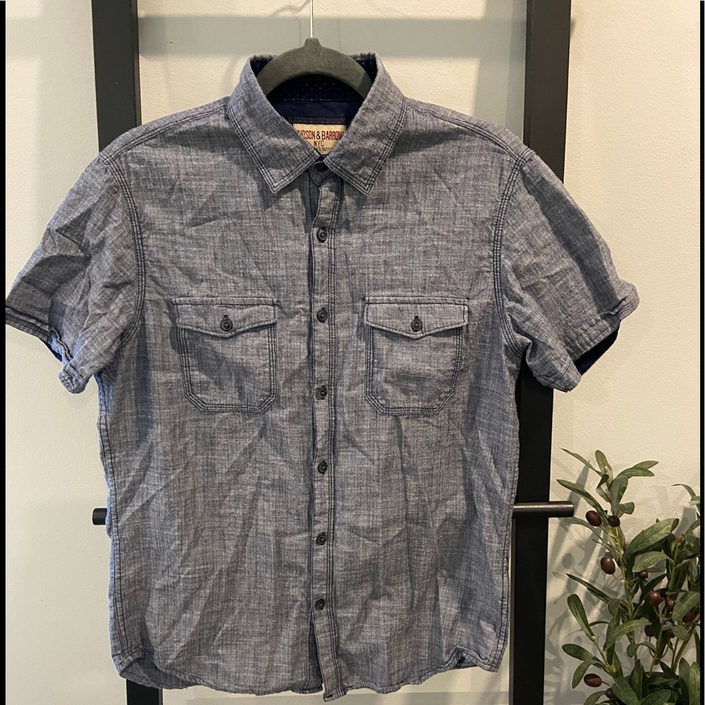 Men’s casual button down